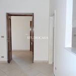 Rent 4 bedroom apartment of 80 m² in Recale