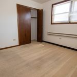 Rent 1 bedroom apartment of 83 m² in Calumet City
