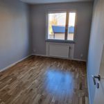 Rent 3 bedroom apartment of 72 m² in Malmköping