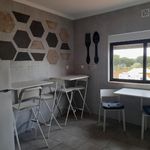 Rent 5 bedroom house in Sesimbra