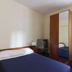Rent a room of 110 m² in Bilbao