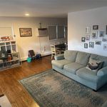 Rent 5 bedroom house of 1800 m² in Long Beach