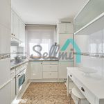 Rent 2 bedroom apartment of 85 m² in Oviedo
