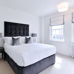 Rent 2 bedroom flat of 76 m² in London