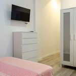 Rent a room of 94 m² in Burjassot