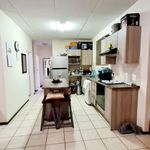 Rent 2 bedroom apartment in Randburg
