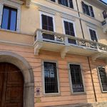 Affitto 4 camera appartamento di 190 m² in Cremona