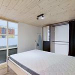 Appartement de 42 m² avec 3 chambre(s) en location à Lyon