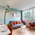 Rent 3 bedroom apartment of 9 m² in Massy