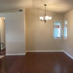 Rent 3 bedroom apartment of 122 m² in Sacramento