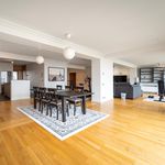 Rent 3 bedroom apartment of 221 m² in Ixelles