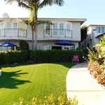 Rent 3 bedroom apartment of 167 m² in Laguna Beach