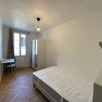Rent 3 bedroom apartment of 50 m² in Aix-en-Provence