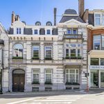 Rent 4 bedroom apartment of 700 m² in Brussel