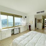 Rent 5 bedroom apartment of 325 m² in Barcelona