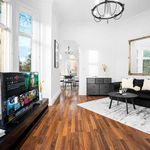 Rent 1 bedroom apartment of 700 m² in Wolverhampton