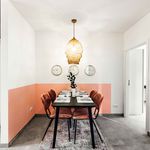 Rent a room of 73 m² in Köln