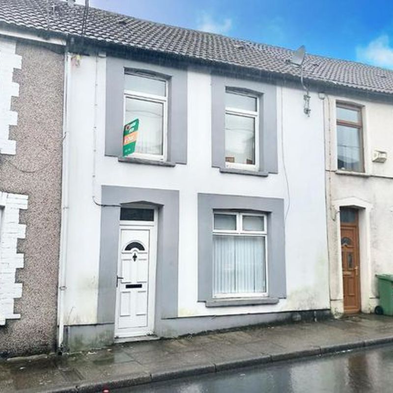 Terraced house to rent in Abercynon Road, Abercynon, Mountain Ash CF45