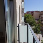 Rent 1 bedroom apartment of 54 m² in València