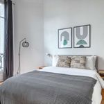 Appartement de 110 m² avec 3 chambre(s) en location à Paris