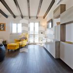 Affitto 2 camera appartamento di 47 m² in Portico e San Benedetto