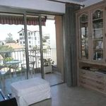 Rent 2 bedroom apartment of 45 m² in Juan-les-Pins
