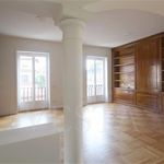 Rent 3 bedroom apartment of 137 m² in Milano