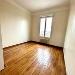 Rent 3 bedroom apartment of 50 m² in Aulnay-sous-Bois