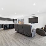 Rent 4 bedroom house of 375 m² in Queensland