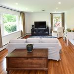 Rent 3 bedroom house of 155 m² in Loudoun