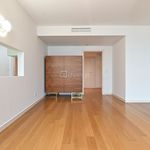 Rent 5 bedroom apartment of 220 m² in Oeiras