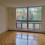 3 bedroom apartment of 29482 sq. ft in East York