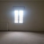 Rent 1 bedroom apartment in Pessac