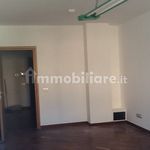 Affitto 2 camera casa di 106 m² in Frosinone