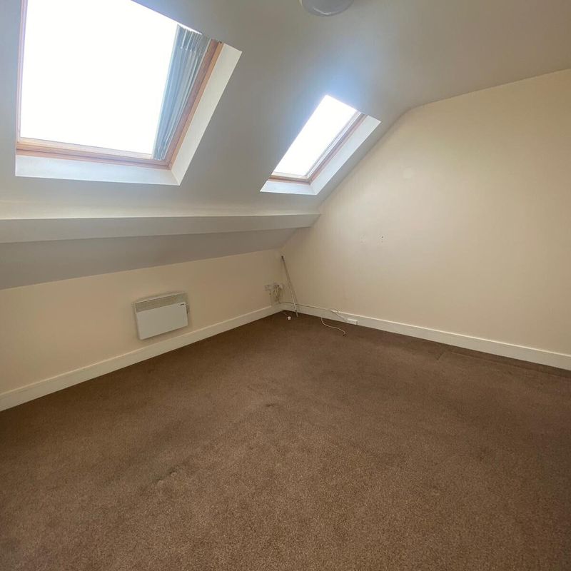 1 bedroom property to let in The Plough, Catcliffe, Rotherham S60 - £650 pcm