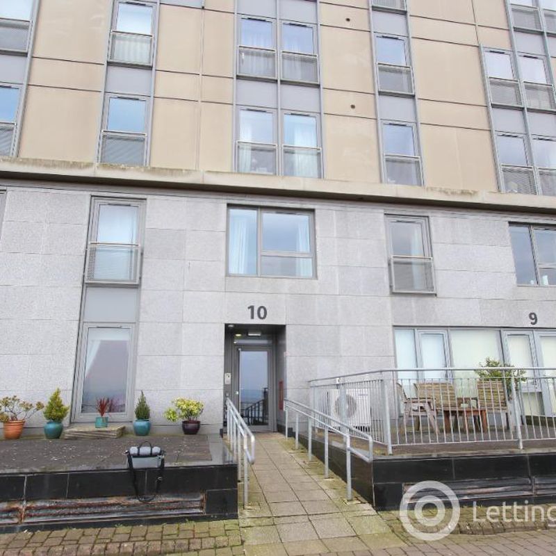 2 Bedroom Flat to Rent at Edinburgh, Leith, Newhaven, England