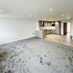Rent 3 bedroom apartment in Bolton