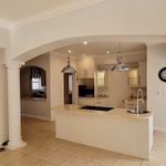 Rent 5 bedroom house of 712 m² in Nelson Mandela Bay