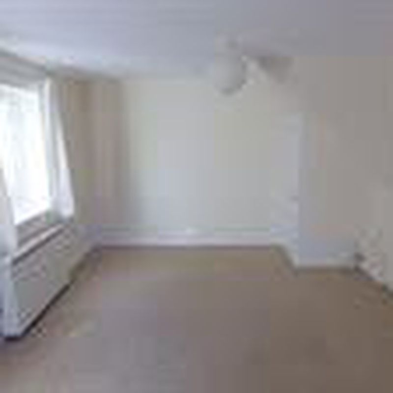 Flat to rent in Bowling Green Road, Cirencester, Gloucestershire GL7 Southrop