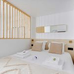 Rent 2 bedroom apartment of 31 m² in Paris