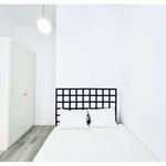 Rent a room of 106 m² in Madrid