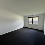 Rent 4 bedroom house of 8000 m² in Hamilton
