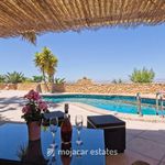 Alquilo 3 dormitorio casa de 4000 m² en Almería