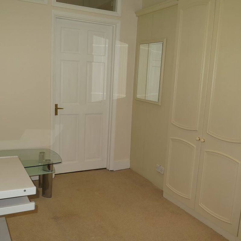 apartment for rent at High Road, N12 9QR North Finchley