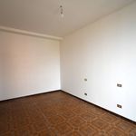 Affitto 2 camera appartamento di 107 m² in Peschiera Borromeo