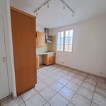 Appartement de 97 m² avec 4 chambre(s) en location à Saint-Amand-Montrond