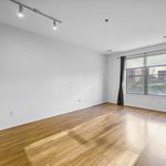 Rent 1 bedroom apartment of 760 m² in West New York