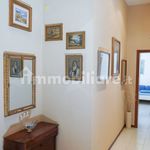 Rent 5 bedroom apartment of 220 m² in Portici