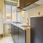 Rent 1 bedroom apartment of 65 m² in Firenze