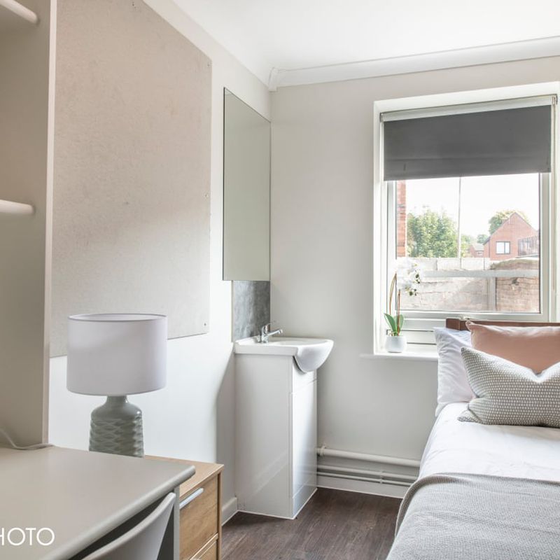Flat 3, 4 Rob Roy House 6 Bedroom Student Flat | Nottingham | Student Cribs New Lenton